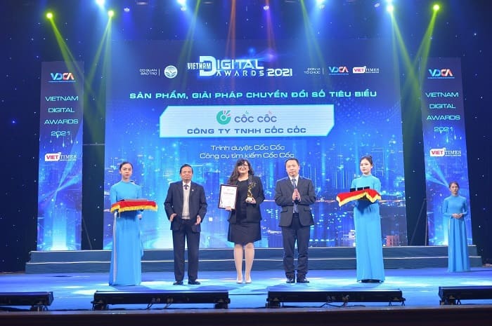 Cốc Cốc 领奖现场